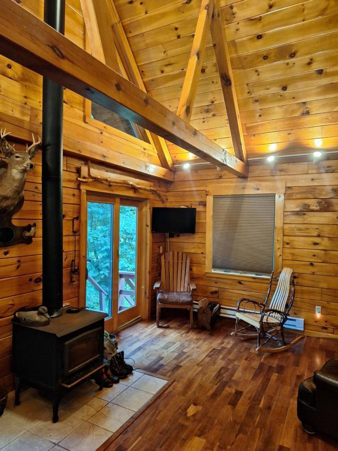 Neshannock Creekside Log Cabin Volant 外观 照片