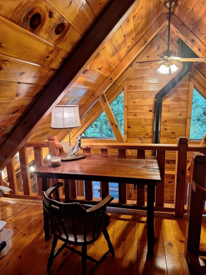 Neshannock Creekside Log Cabin Volant 外观 照片