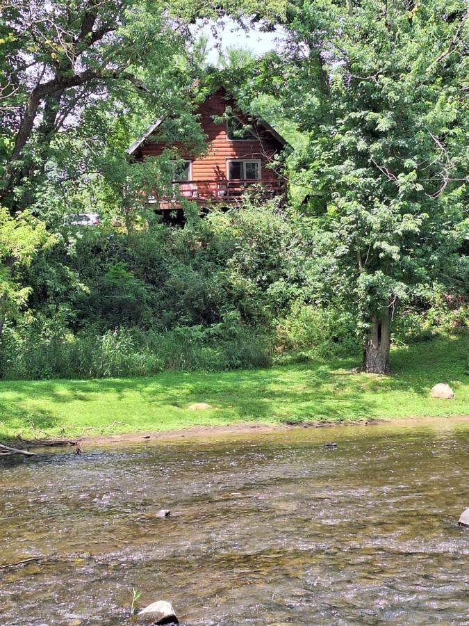 Neshannock Creekside Log Cabin Volant 外观 照片